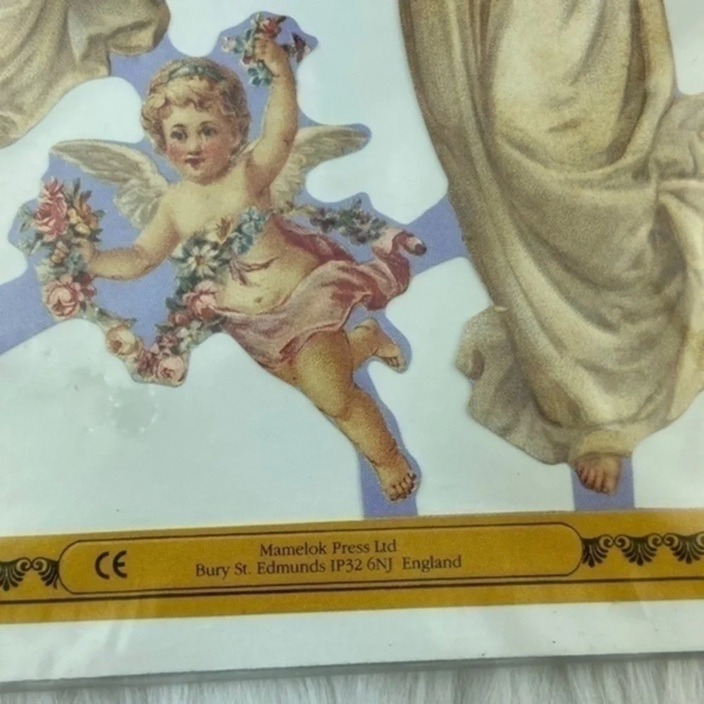 Victorian Images and Stickers for Paper Crafts‎